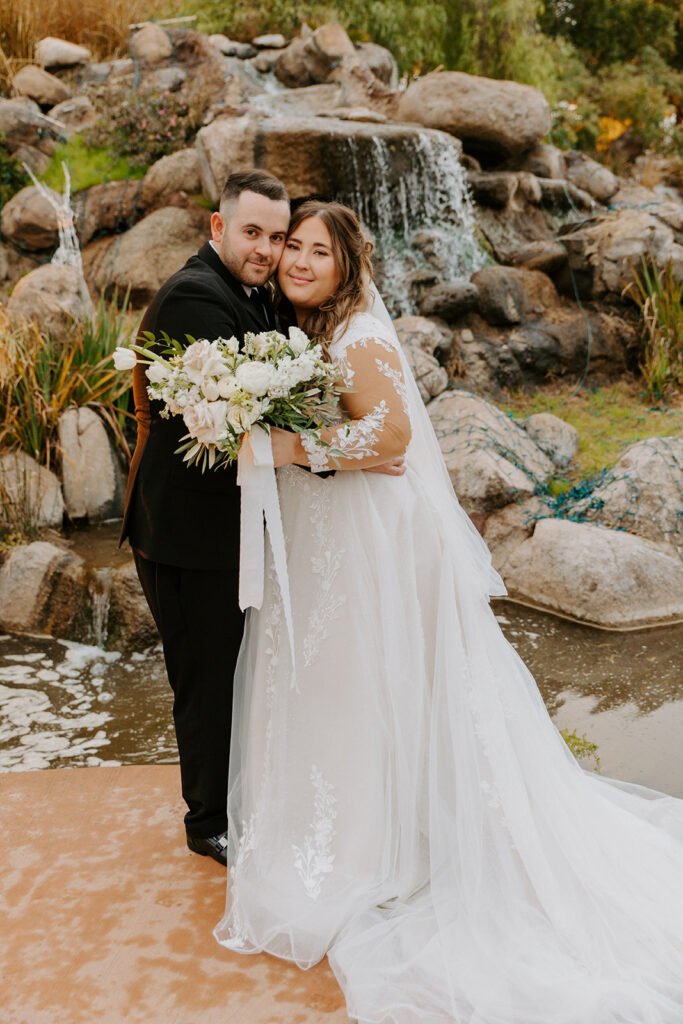 Chelsey Michelle Co Photography likes to find pockets of time for the bride and groom to sneak away for a few photos between all the day's business. It gives everyone a chance to breathe it all in.
#ChelseyMichelleCoPhotography #Arizonaweddingphotographer #Gilbertphotographer #GilbertLDSwedding #TemplePhotographer
