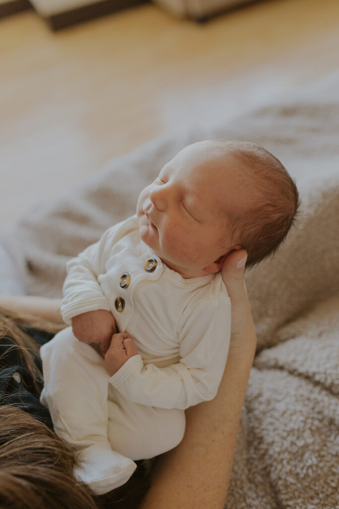 Up-close photographs of new baby Colton and all his precious little details caught on camera by Arizona newborn photographer Chelsey Michelle. Mesa Gibert newborn 48 hours 
#fresh48 #GilbertAZnewbornphotography #newbornphotographer #chelseymichellephotography #siblingphotography
